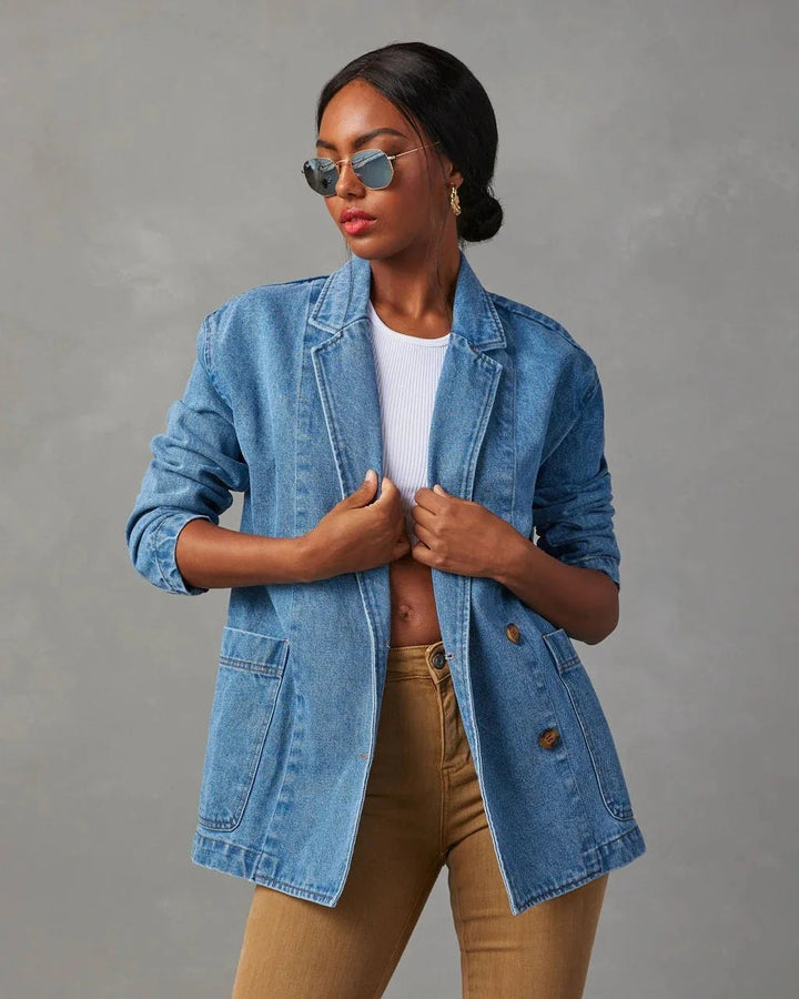 Comfortable Denim Jacket for Women with Lapel Collar Side Pockets Zip Front Casual Style
