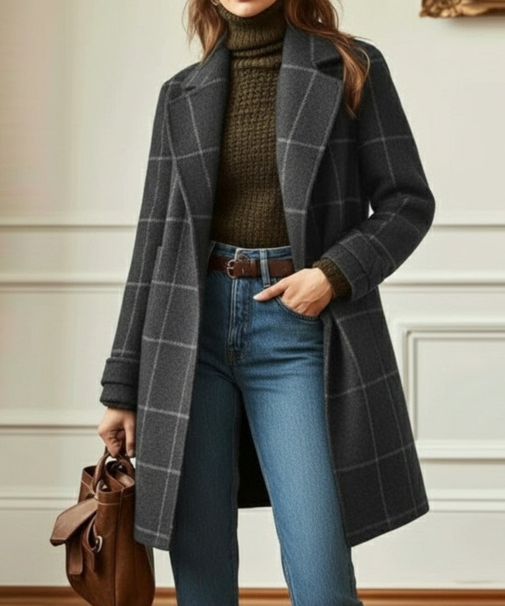 Comfortable Knit Winter Coat for Women with Lapel Collar Layering Style