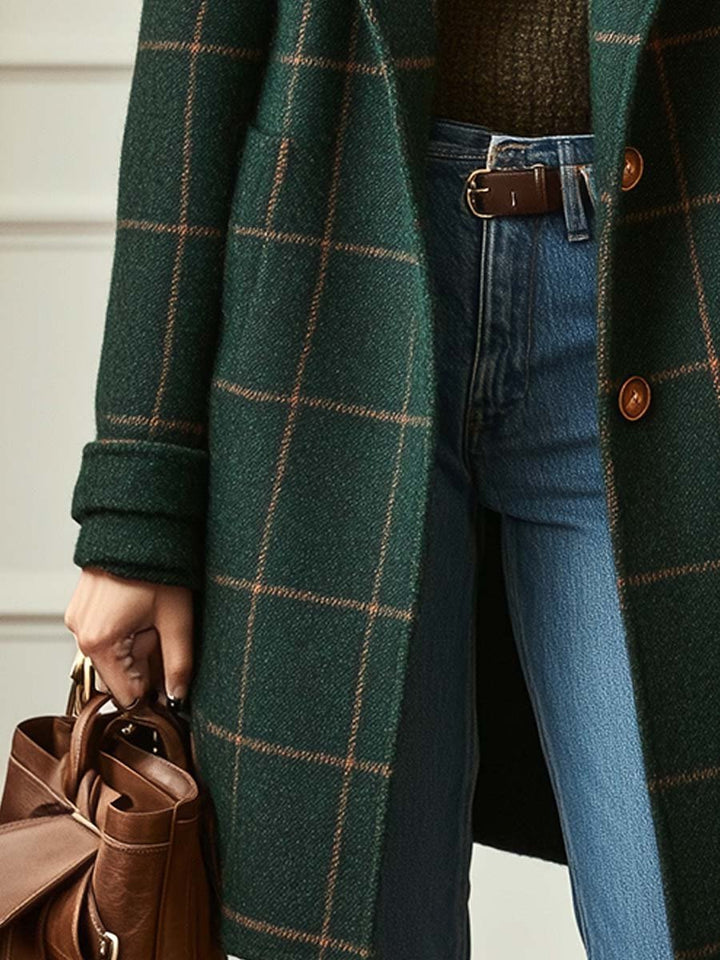 Comfortable Knit Winter Coat for Women with Lapel Collar Layering Style
