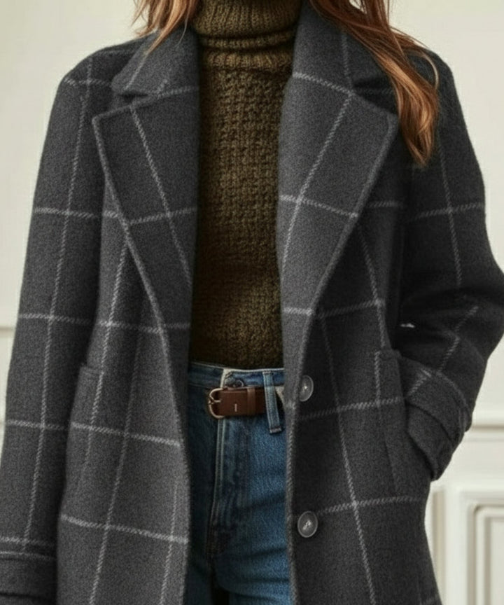 Comfortable Knit Winter Coat for Women with Lapel Collar Layering Style