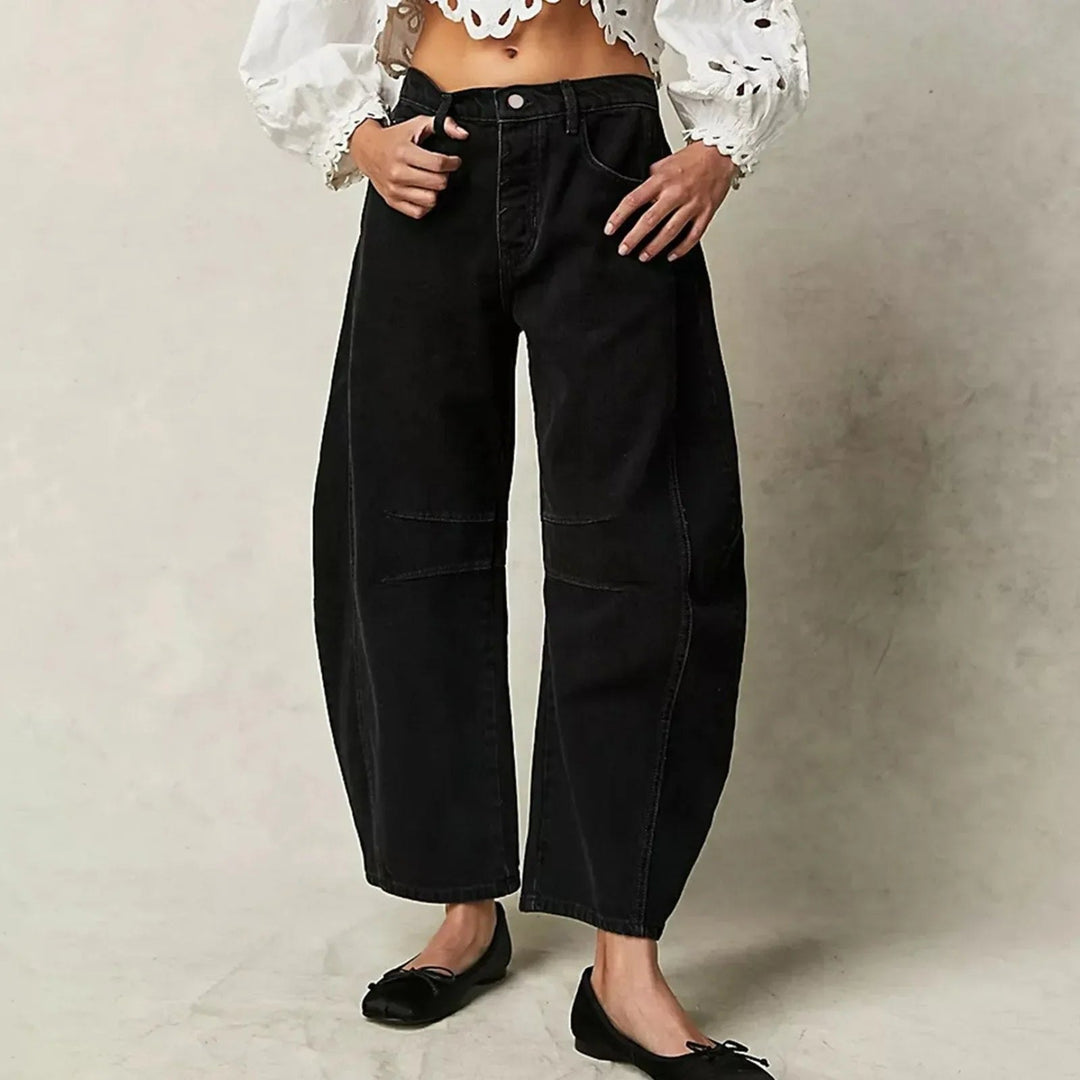 Effortless Barrel Jeans for Women with Wide Leg Side Slit Casual Style