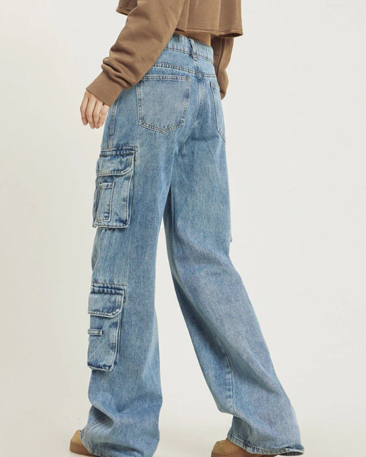Effortless Blue Baggy Jeans for Women with Wide Leg Cropped Cargo Pockets Relaxed Style