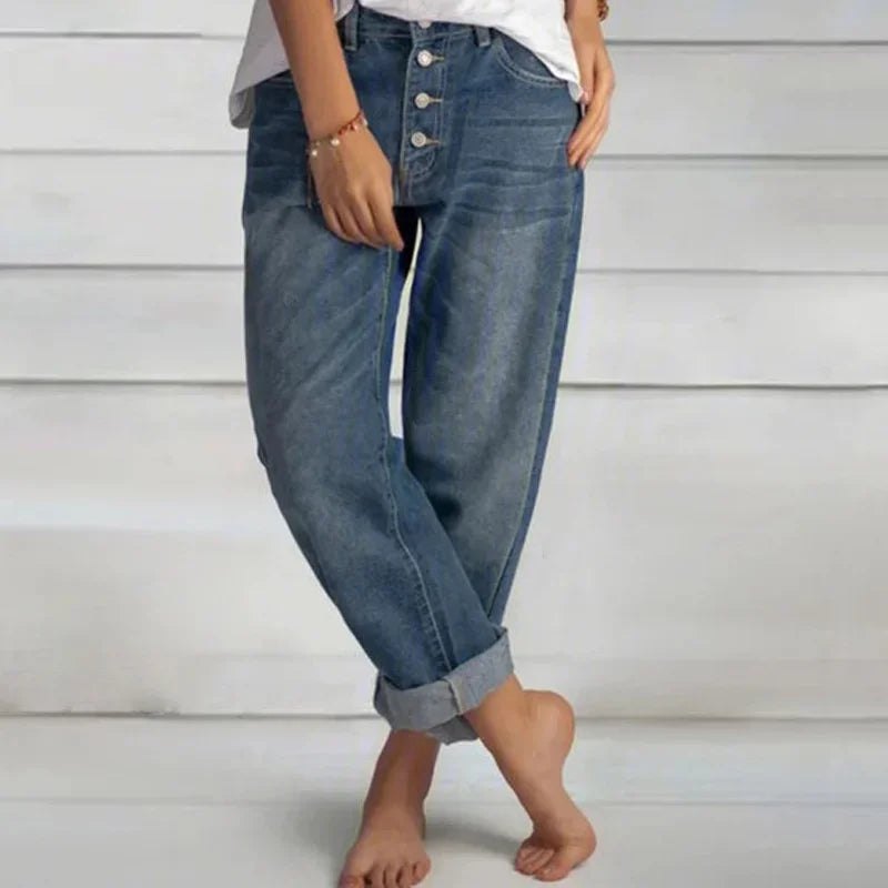 Effortless Blue High Waisted Jeans for Women with Relaxed Casual Style