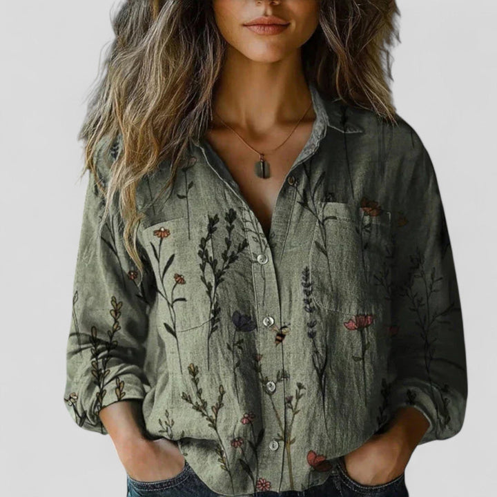 Effortless Button Up Shirt for Women with Classic Cut Casual Style