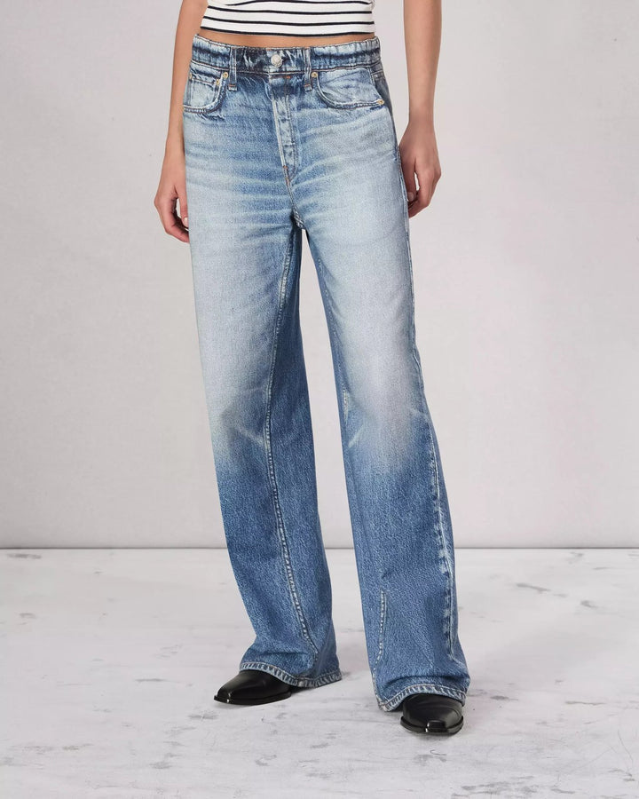 Effortless Flare Jeans for Women with Wide Leg Relaxed Side Pockets Retro Style