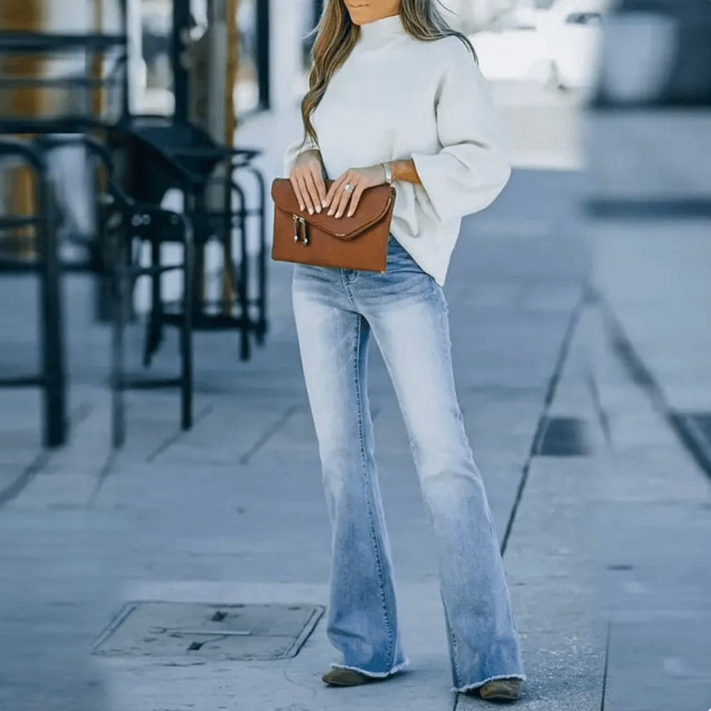 Effortless High Waisted Jeans for Women with Straight Leg Casual Style
