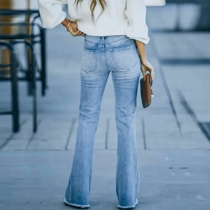Effortless High Waisted Jeans for Women with Straight Leg Casual Style