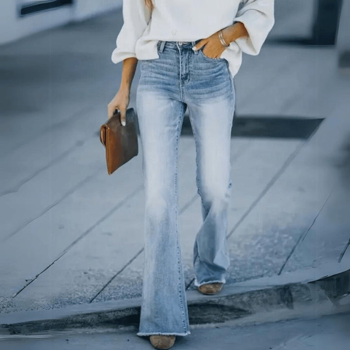 Effortless High Waisted Jeans for Women with Straight Leg Casual Style