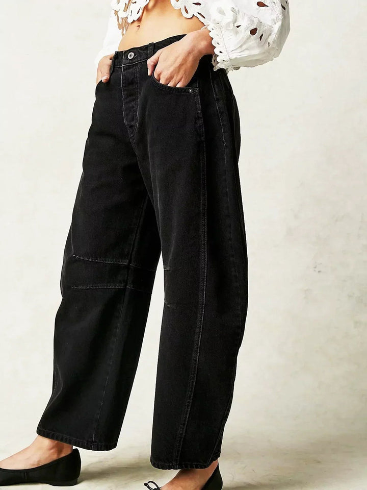 Effortless Leopard Barrel Jeans for Women with Relaxed Side Slit Casual Style