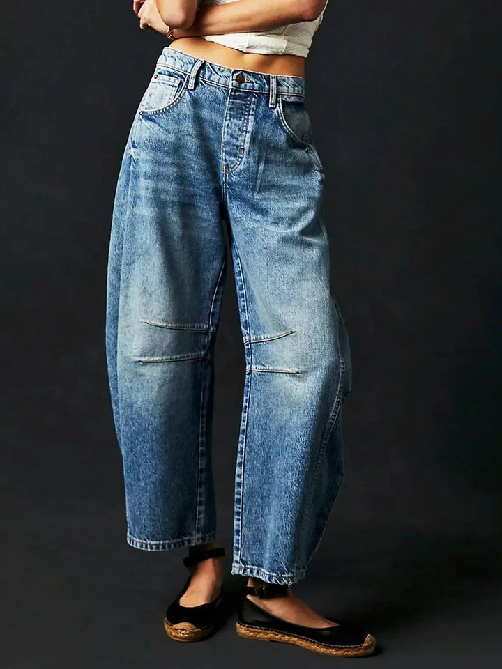 Effortless Leopard Barrel Jeans for Women with Relaxed Side Slit Casual Style