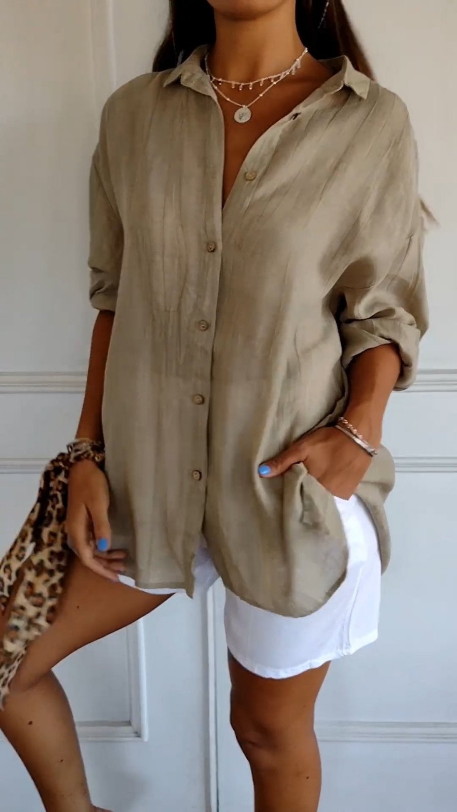 Effortless Linen Button Up Shirt for Women with Collar Long Sleeve Relaxed Casual Style