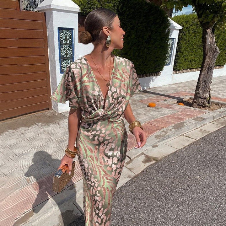 Elegant Fall Wedding Guest Dress for Women with Classic Cut Wedding Guest Style