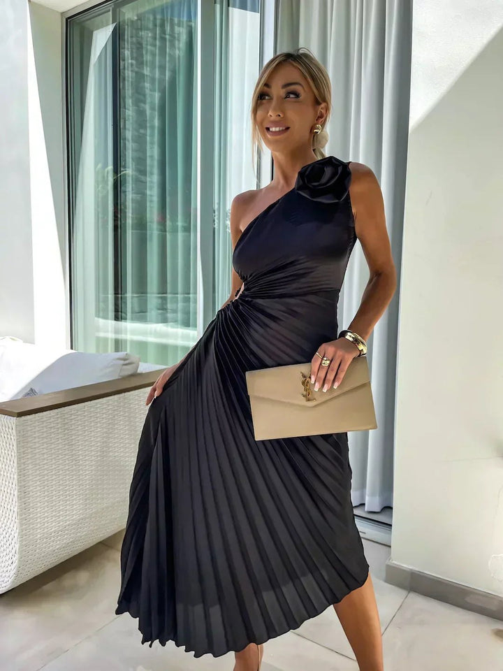 Elegant Floral Fall Wedding Guest Dress for Women with Classic Cut Wedding Guest Style