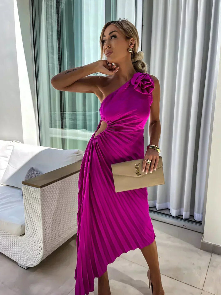 Elegant Floral Fall Wedding Guest Dress for Women with Classic Cut Wedding Guest Style