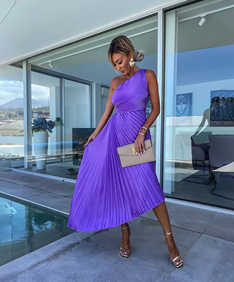 Elegant Purple Fall Wedding Guest Dress for Women with Relaxed Fit Wedding Guest Style