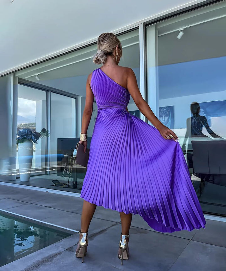 Elegant Purple Fall Wedding Guest Dress for Women with Relaxed Fit Wedding Guest Style