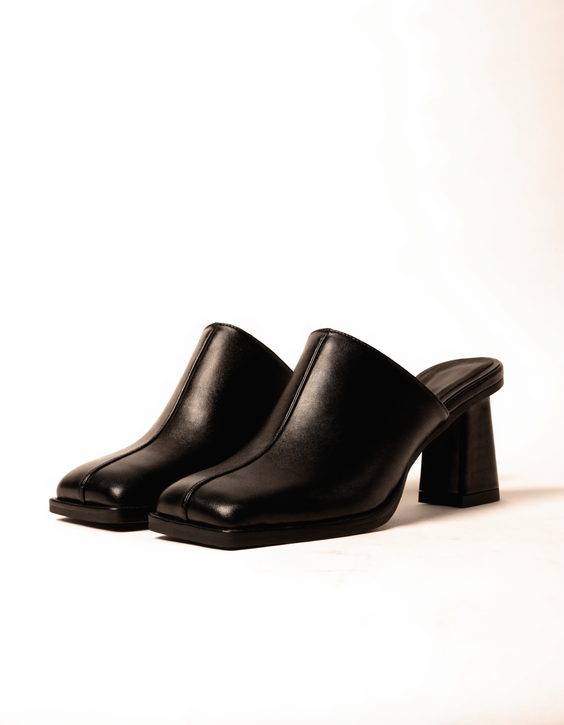 Seraphine Block Mule - Black
